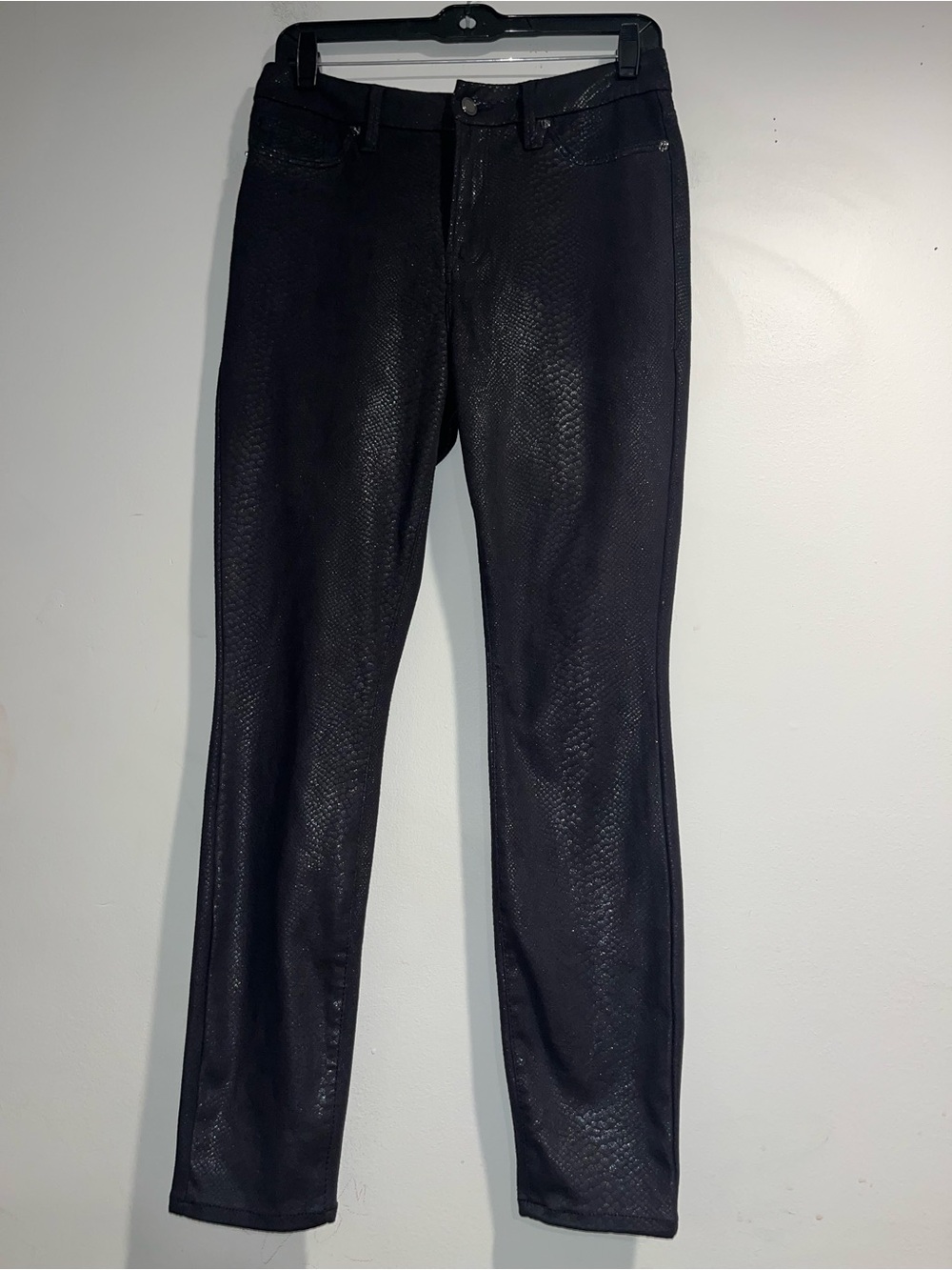 GOOD AMERICAN Good Legs snake print faux suede pants in GL05IT
